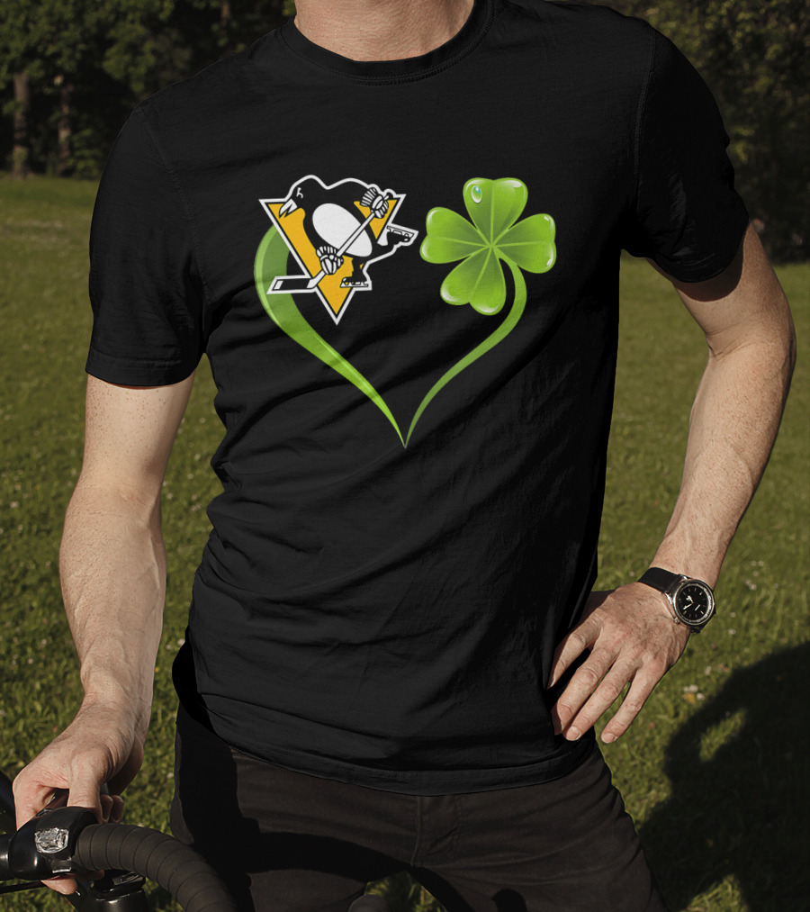 St Patrick Day Irish Shamrock Heart Love Pittsburgh Penguins T-Shirt