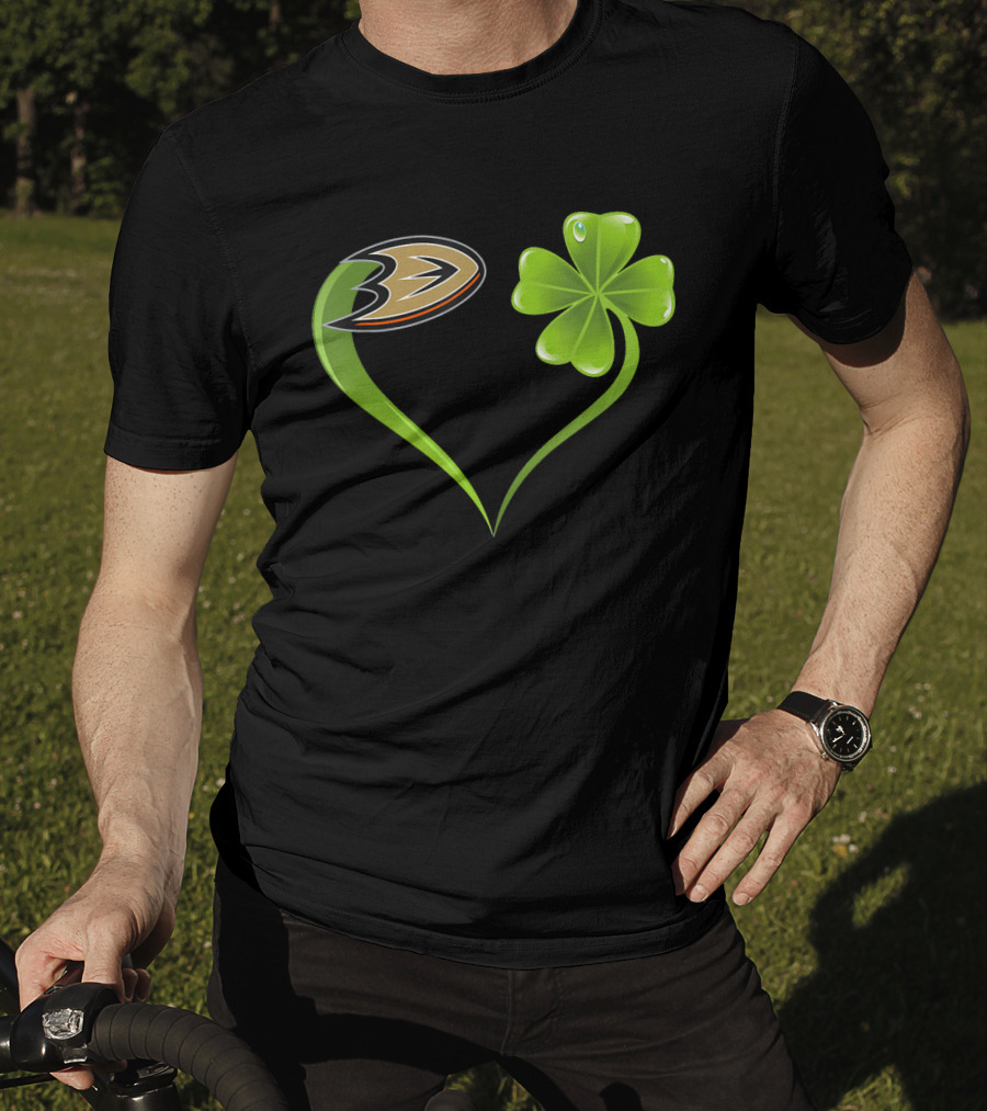 St Patrick's Day Anaheim Ducks Shamrock Heart T-Shirt