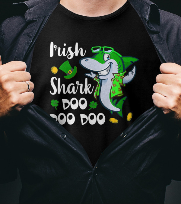 Irish Shark Doo Doo Doo St Patrick Day Leprechaun Hat Coins Shamrock T-Shirt