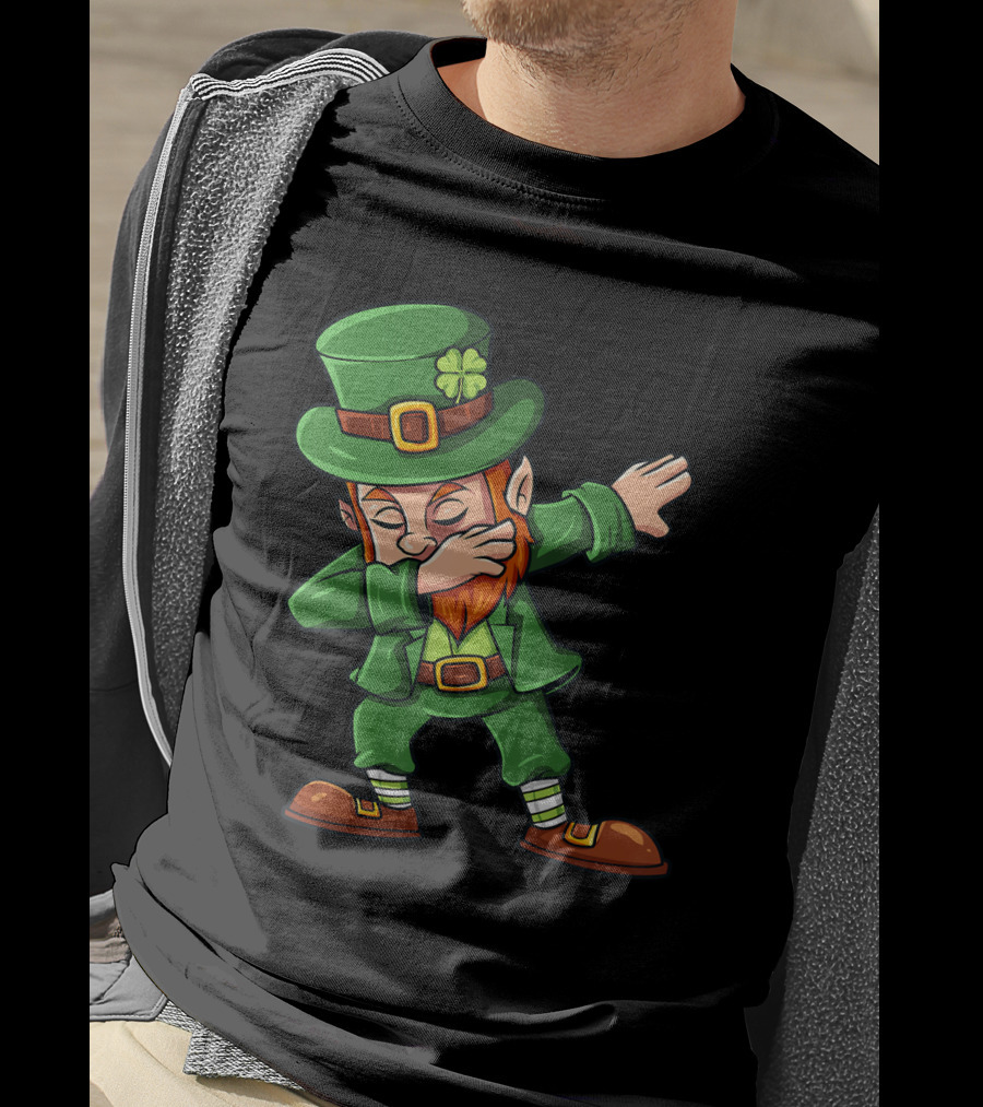 St Patricks Day Dabbing Leprechaun Irish Lucky Clover T-Shirt