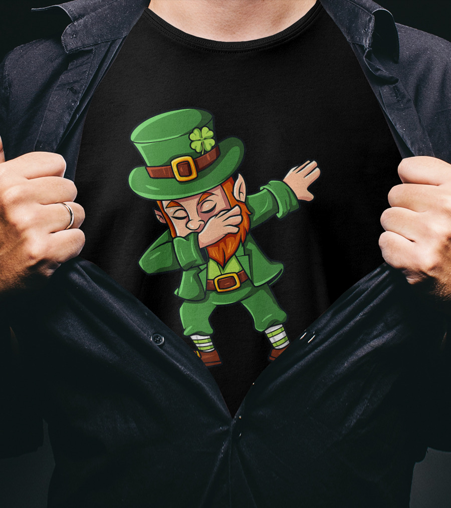 St Patricks Day Dabbing Leprechaun Irish Lucky Clover T-Shirt