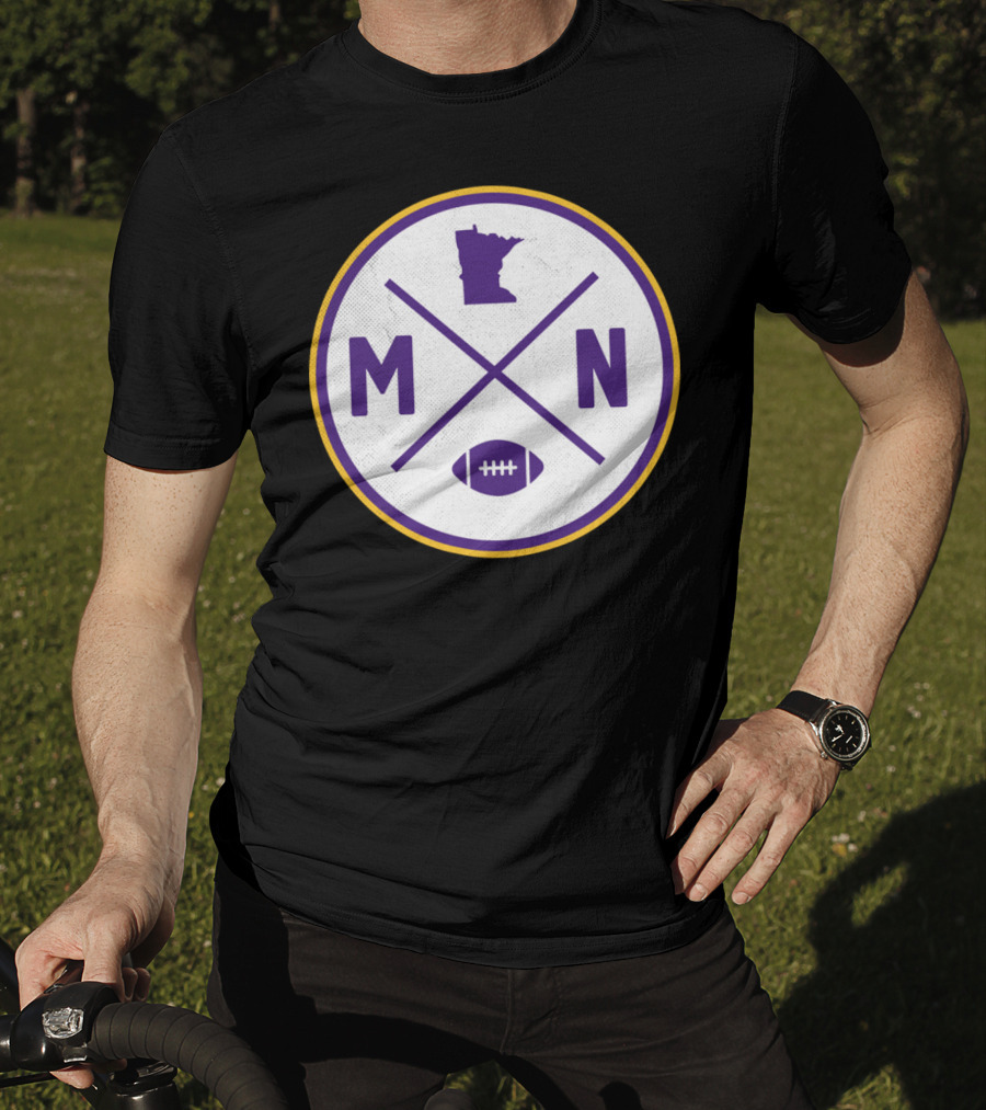 MN State Outline Minnesota Football Crossed Sticks Icon Purple Gold Circle T-Shirt