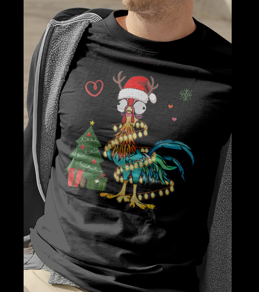 Chicken Reindeer Christmas Lights Santa Hat Christmas Tree T-Shirt