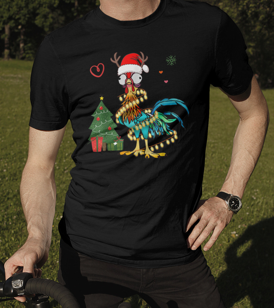 Chicken Reindeer Christmas Lights Santa Hat Christmas Tree T-Shirt