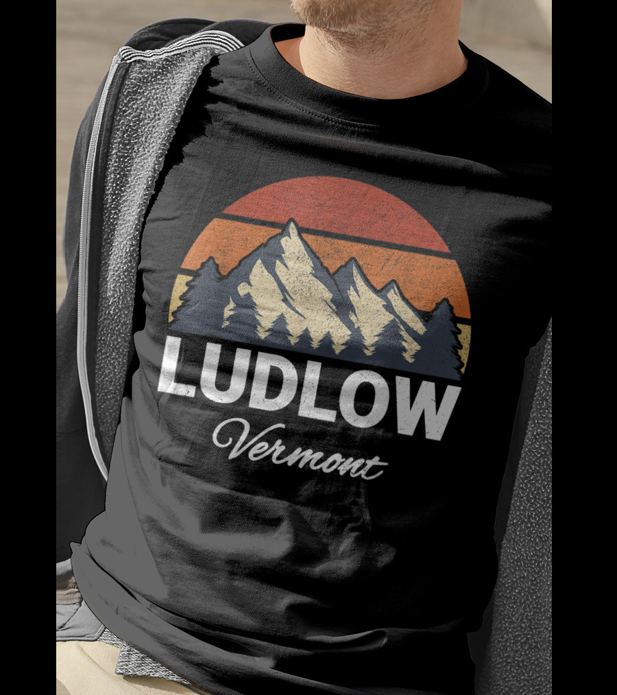 Ludlow Vermont Mountain Forest Retro Sunset T-Shirt