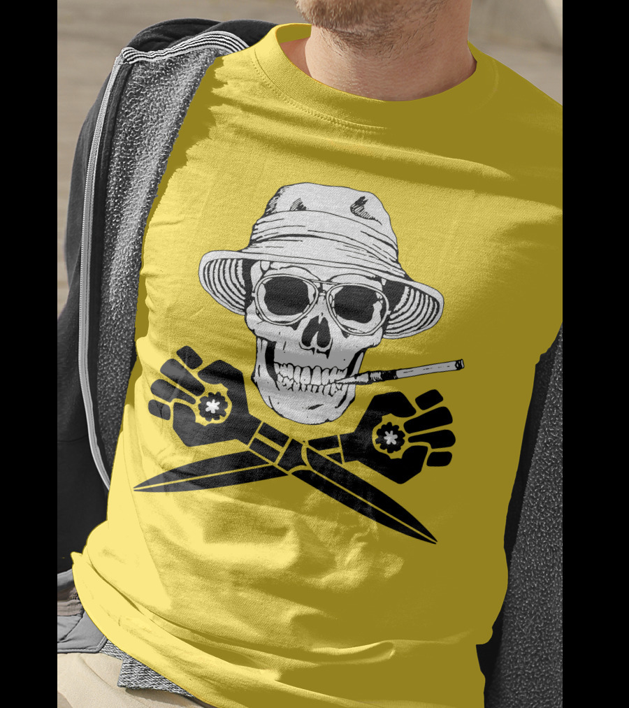 Hunter Thompson Skull Smoking With Hat And Scissors T-Shirt