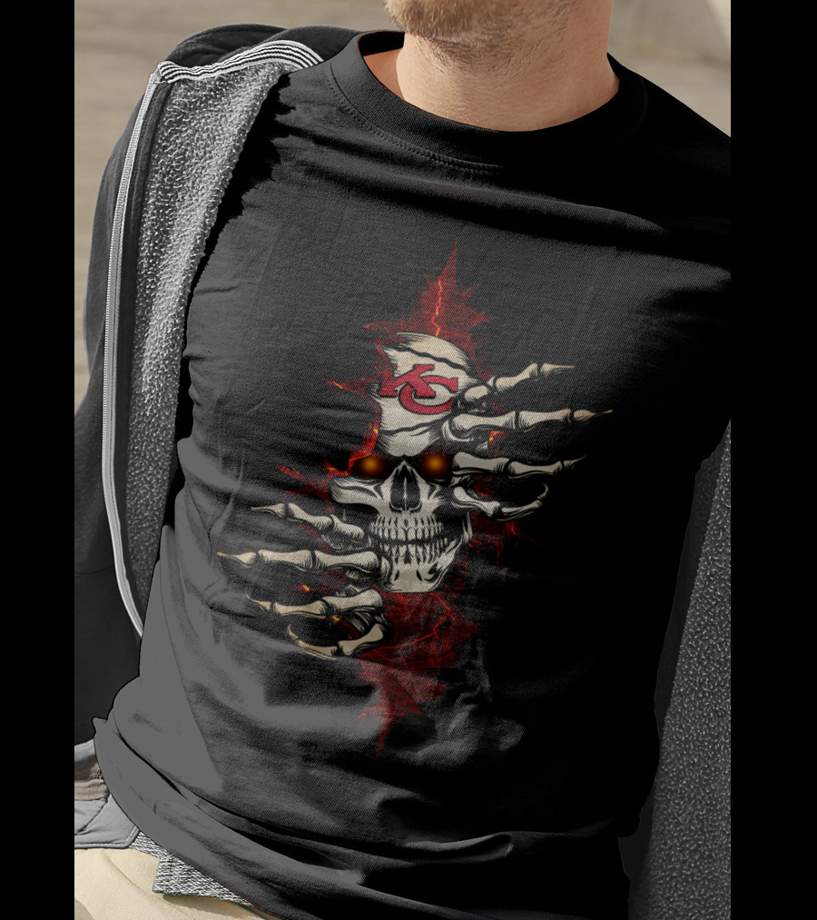 Skull Chiefs Halloween Football Fan Teespookimum T-Shirt