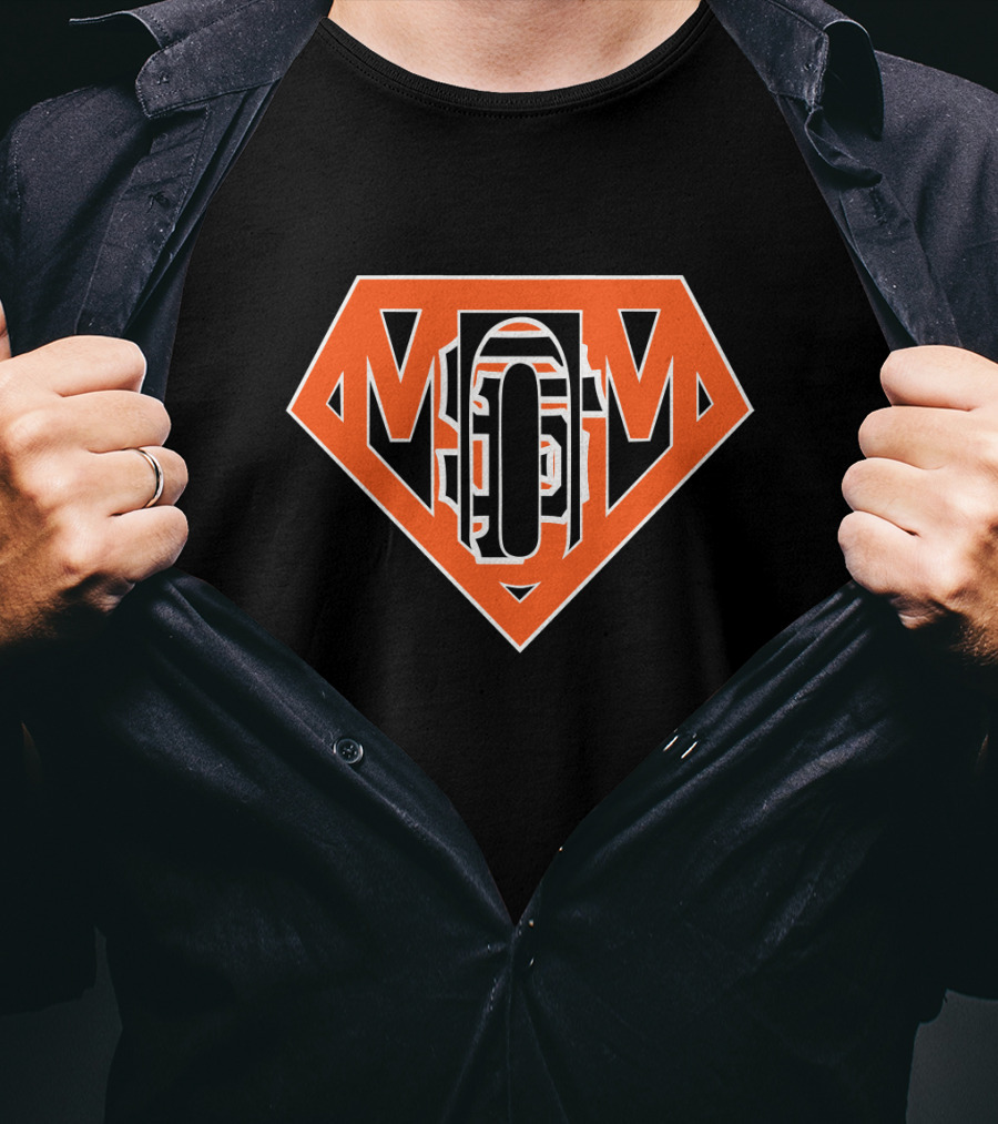 Super Mom Sf Giants Logo Badge T-Shirt