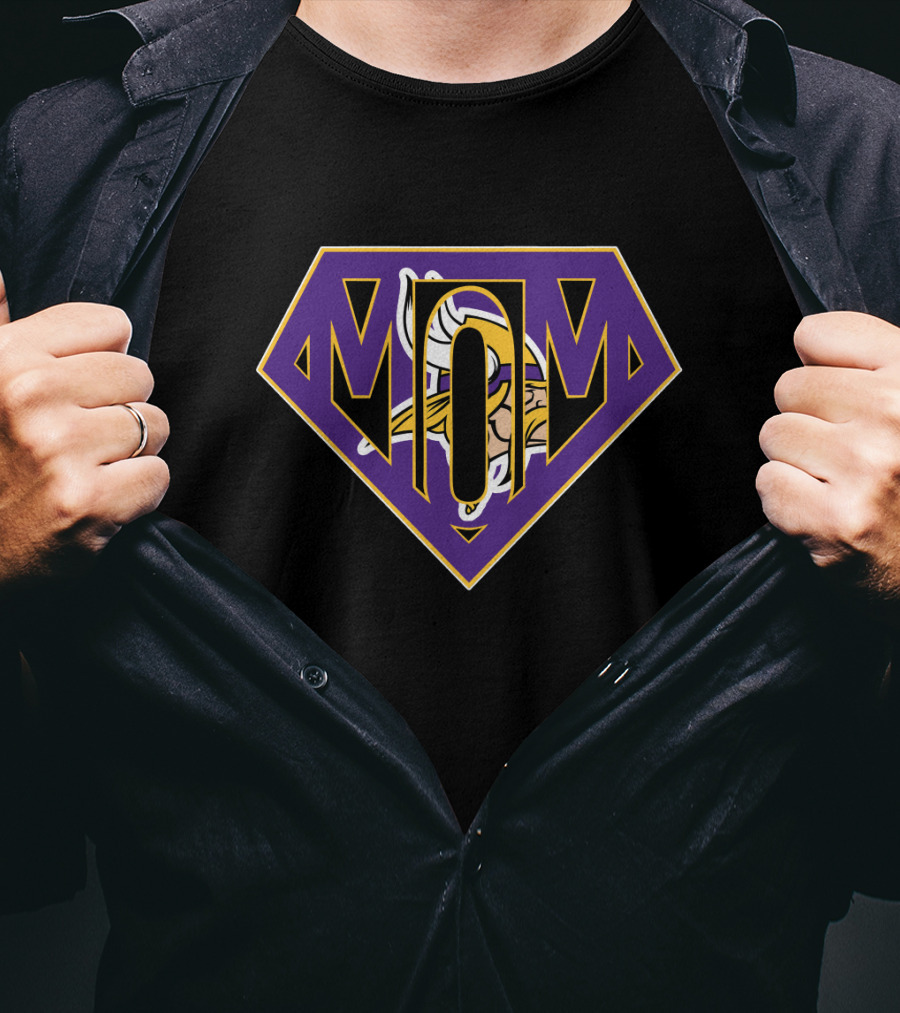 Super Mom Vikings Logo Icon M Design Purple Gold Text Combo T-Shirt