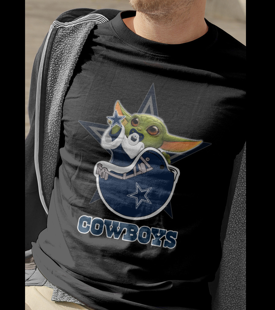 Cowboys Star Wars Baby Yoda Holding Helmet Nfl Dallas Football Fan Art Dh 009 Dc T-Shirt
