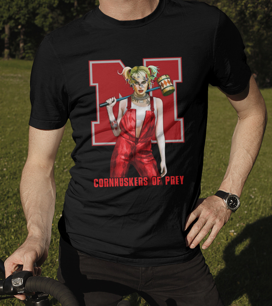 Cornhuskers Of Prey N Logo With Character Mallet T-Shirt