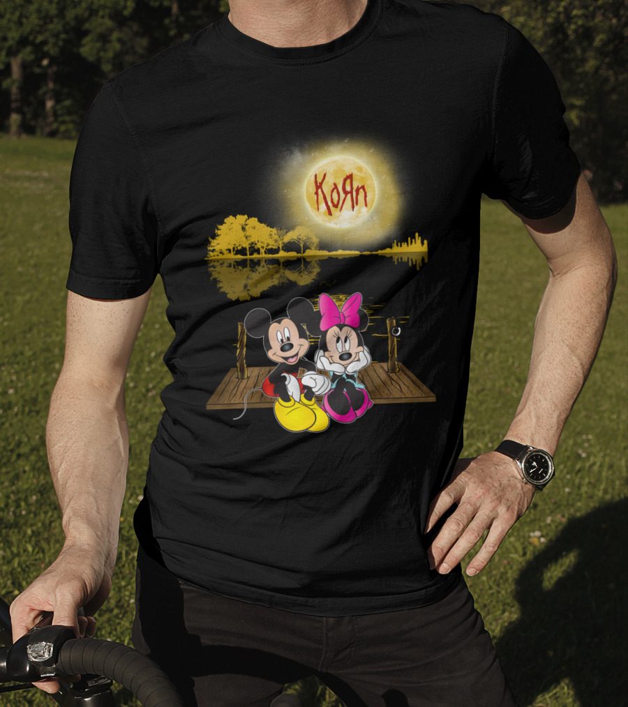 Korn Mickey And Minnie Dock Moon Scene T-Shirt