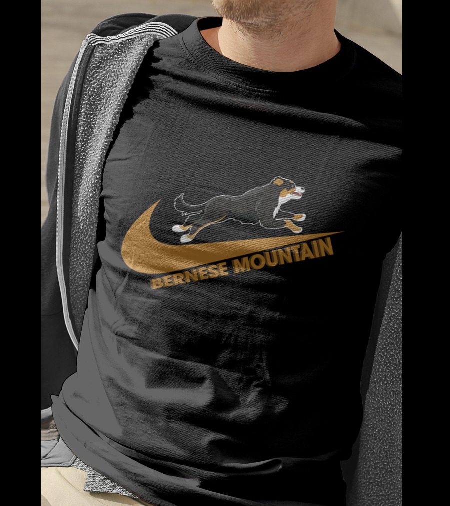 Bernese Mountain Nike Dh T-Shirt