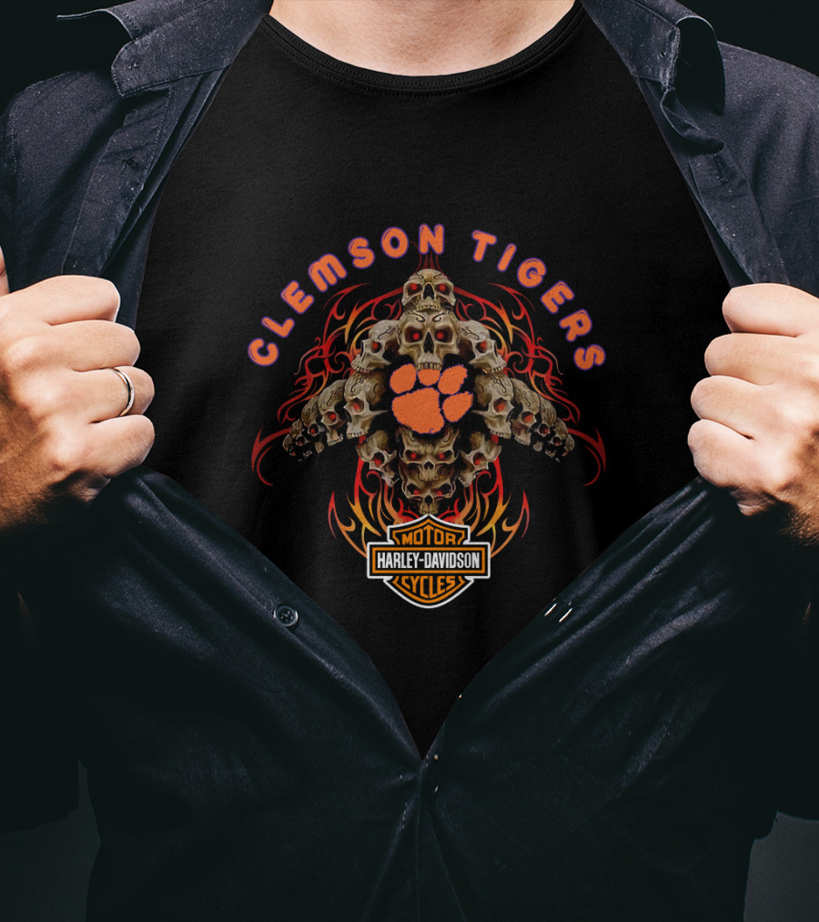 Clemson Tigers Harley Davidson Skull Flames Motif T-Shirt
