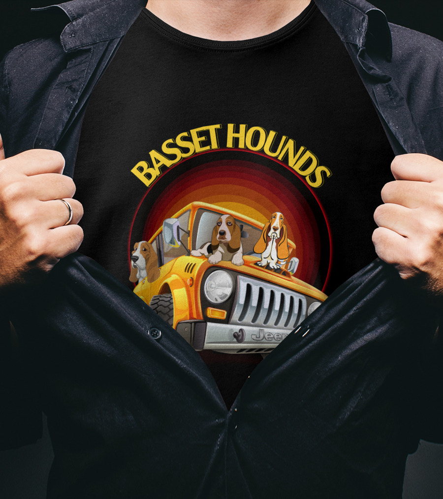 Basset Hounds Jeep Adventure With Dh 51 Basset Hounds Car T-Shirt