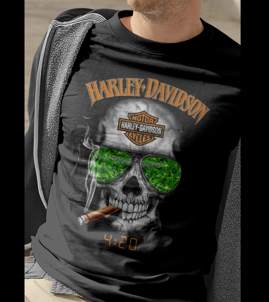 Harley Davidson Skull 4:20 With Cigar And Green Leaf Sunglasses T-Shirt
