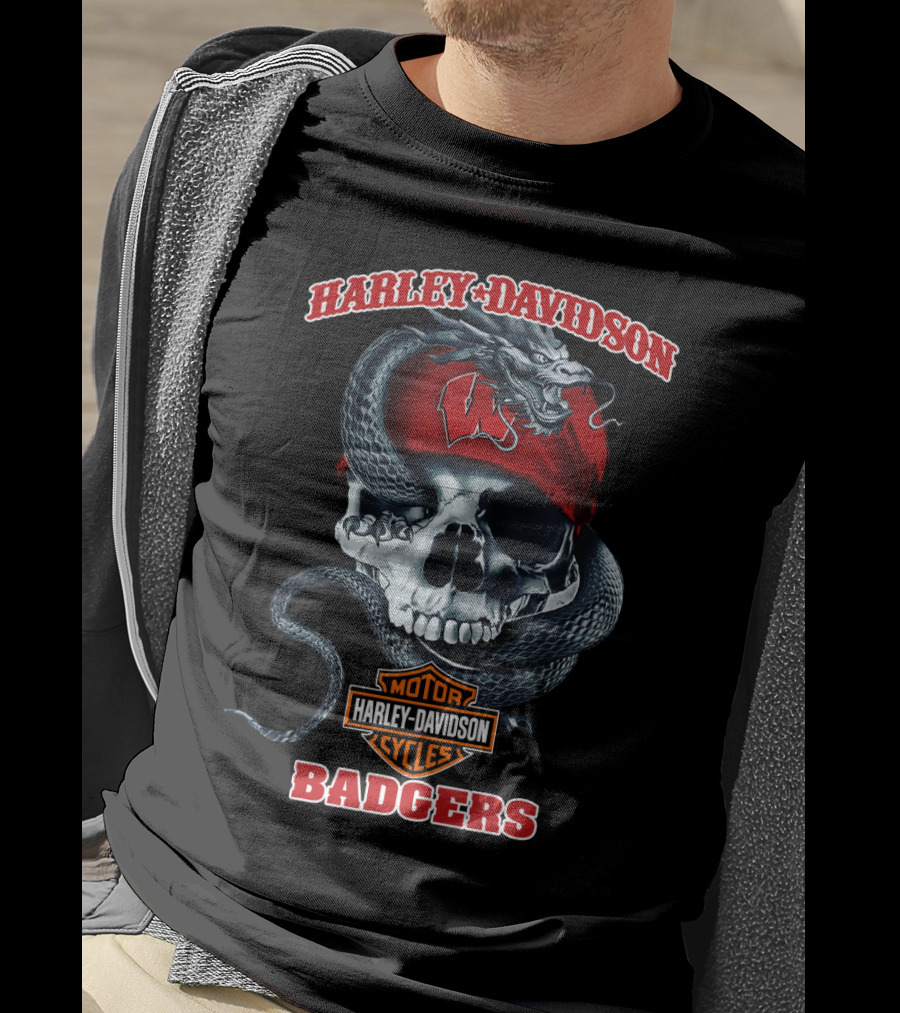 Harley Davidson Wisconsin Badgers Skull Snake Motor Cycles T-Shirt