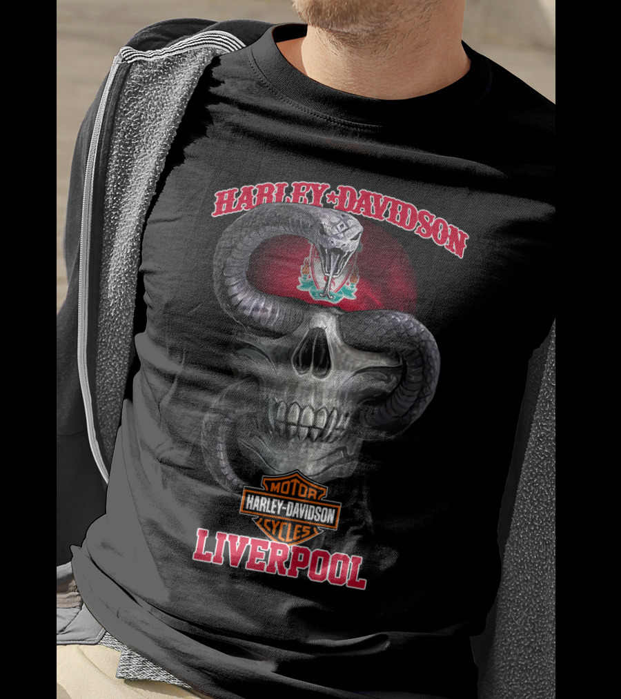 Harley Davidson Motor Cycles Liverpool Skull Serpent Crest Red T-Shirt