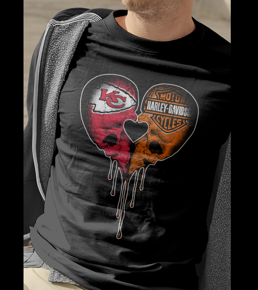 Kansas City Chiefs Harley Davidson Heart Skulls Fan T-Shirt