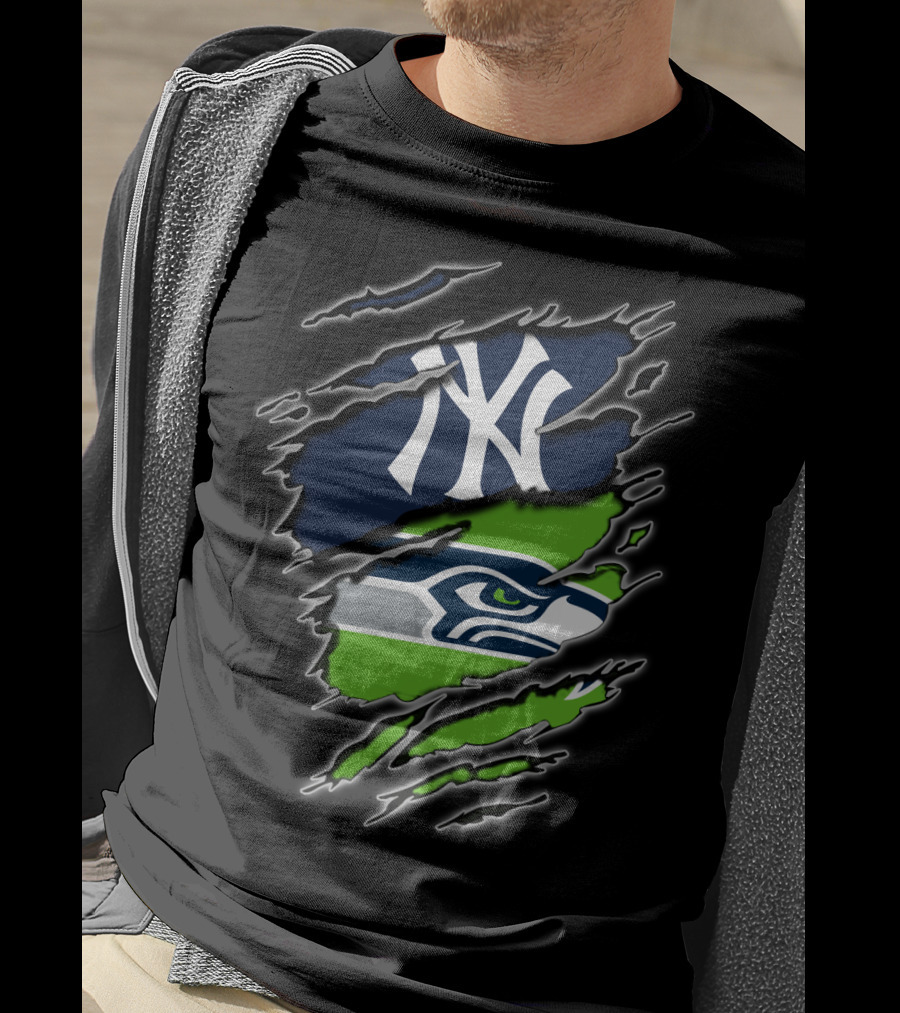 Yankees Seahawks Fan Dual Loyalty T-Shirt