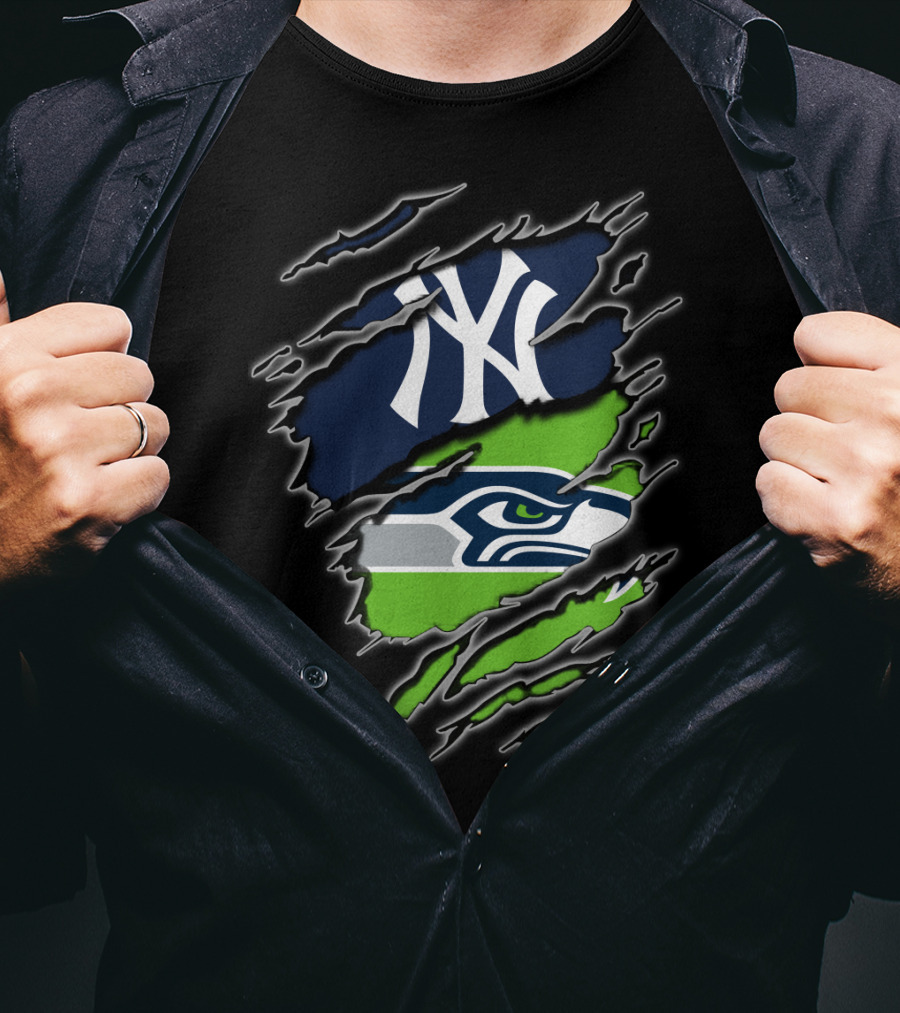 Yankees Seahawks Fan Dual Loyalty T-Shirt