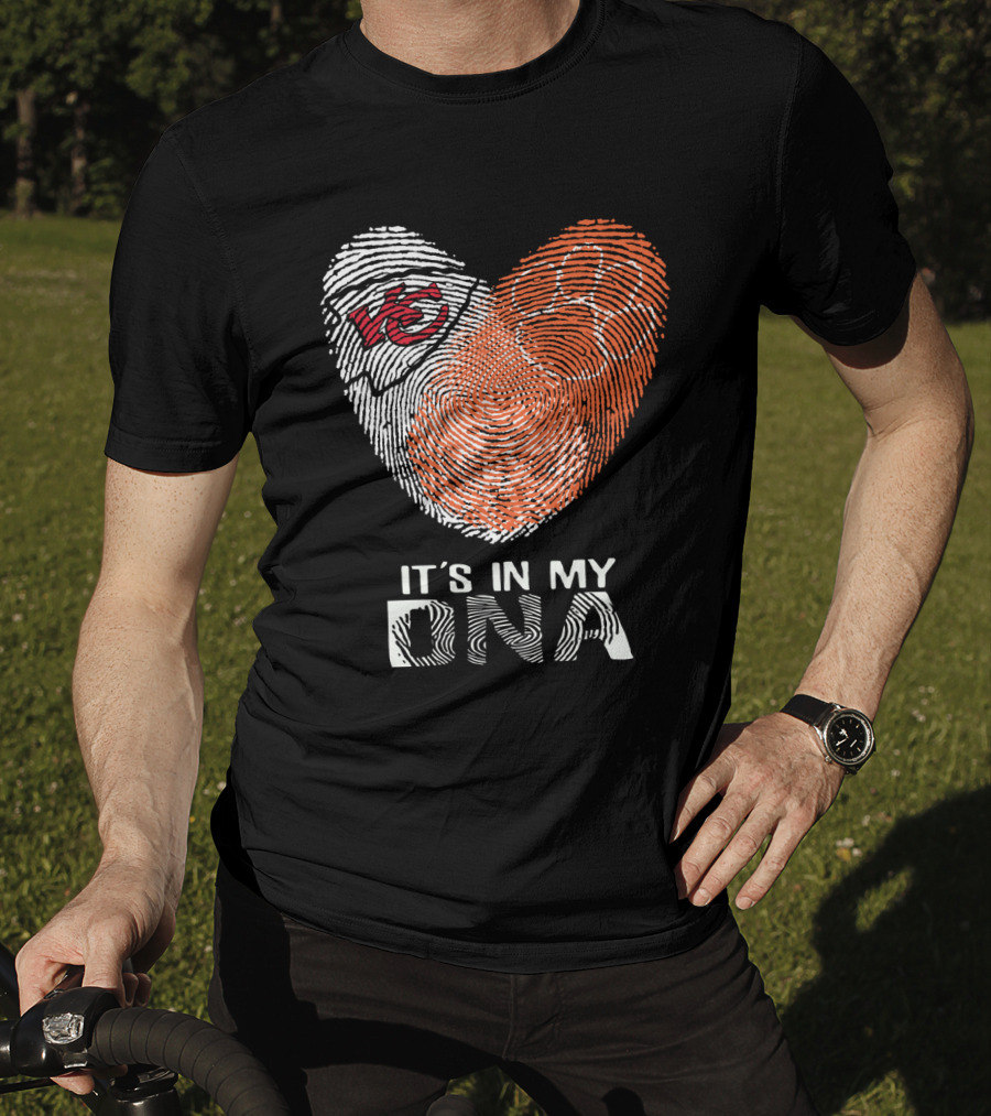 Chiefs Clemson Tigers It's In My DNA Fingerprint Heart T-Shirt
