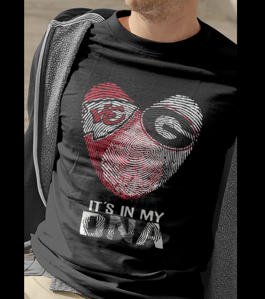 Chiefs Bulldogs It's In My Dna Heart Fingerprint T-Shirt