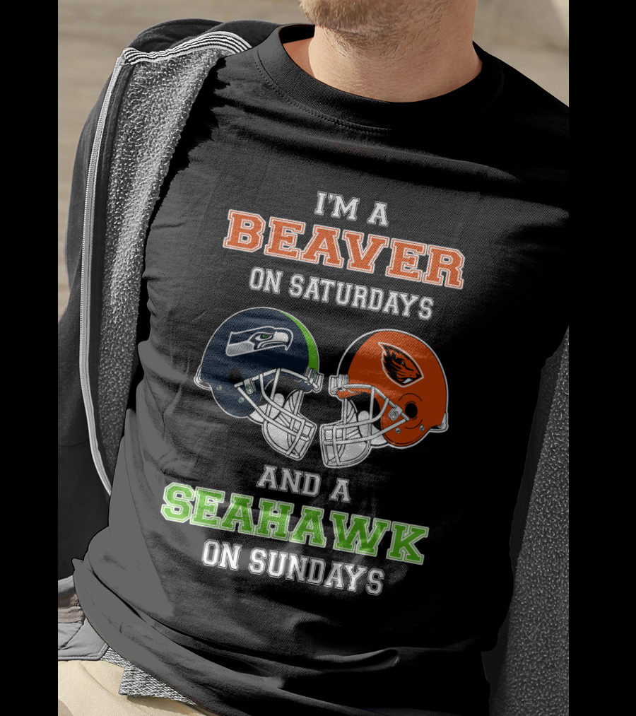 I'm A Beaver On Saturdays And A Seahawks On Sundays T-Shirt