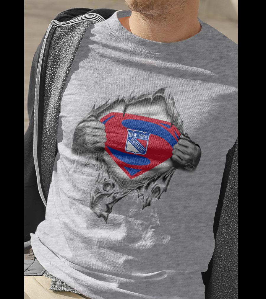 New York Rangers Superman Shield With Ripped Effect T-Shirt