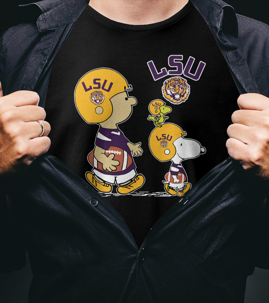 LSU Tigers Peanuts Characters Football Helmets T-Shirt