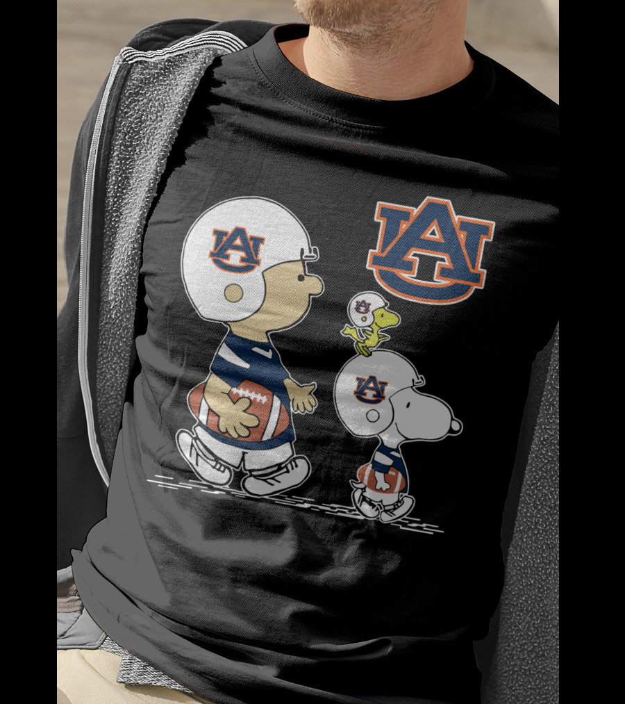 Auburn University Snoopy And Friends Football Helmets T-Shirt