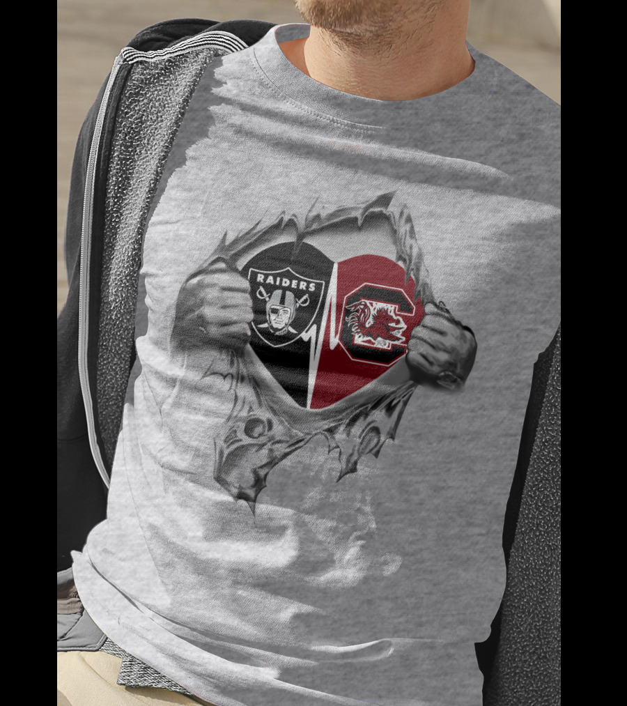 Raiders Gamecocks Heartbeat Loyalty Symbol With Torn Silver Hands T-Shirt