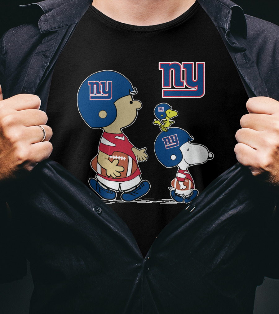 NY Giants Peanuts Snoopy And Woodstock Football T-Shirt