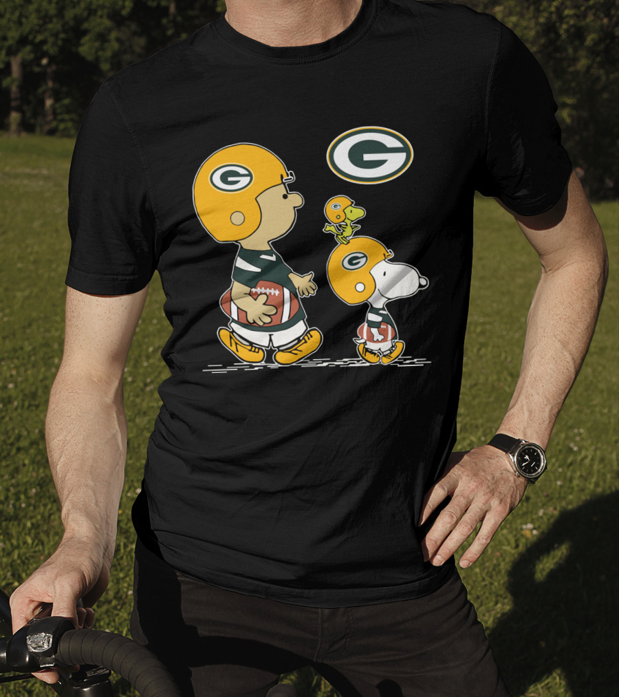 Packers Snoopy Charlie Brown Woodstock Football Helmets T-Shirt