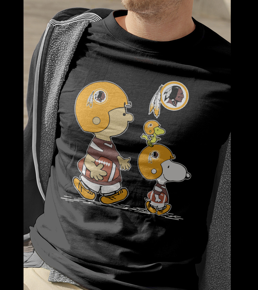 Redskins Snoopy And Woodstock Football Helmets T-Shirt