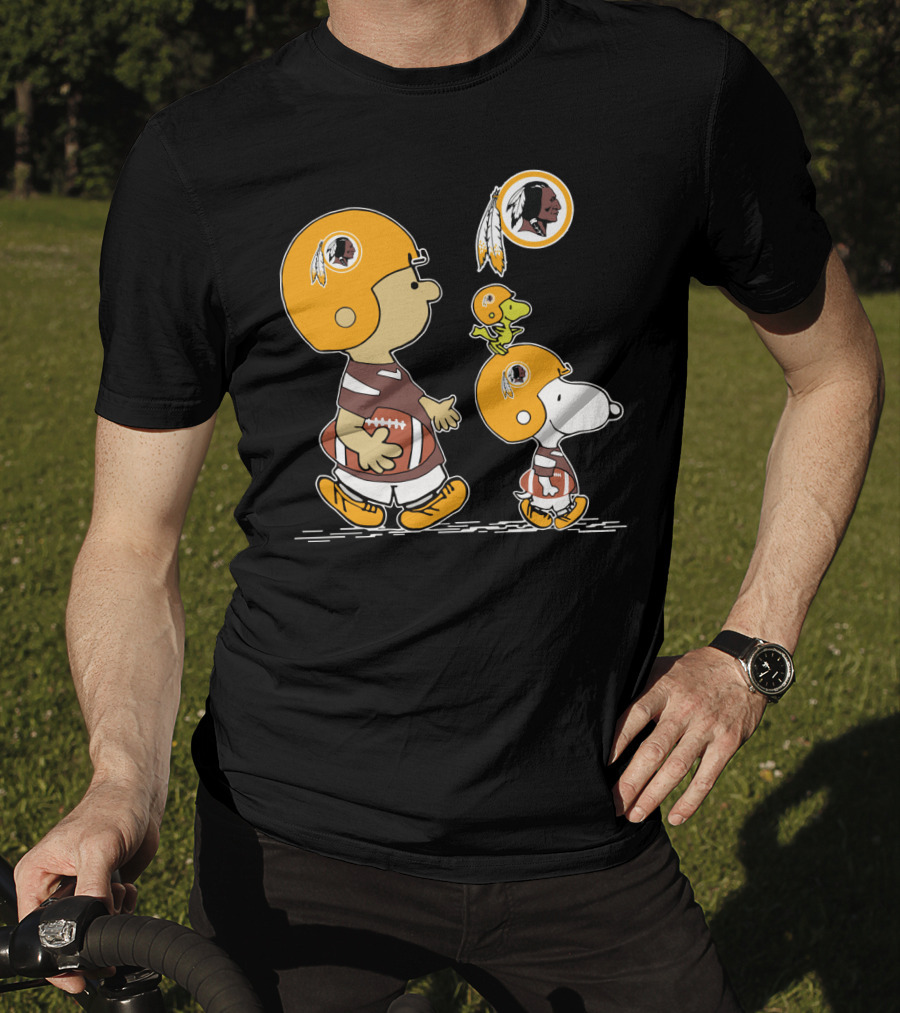 Redskins Snoopy And Woodstock Football Helmets T-Shirt