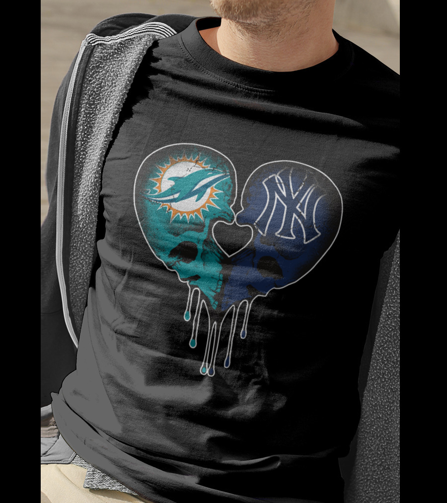 Dolphins Yankees Skull Heart Love T-Shirt