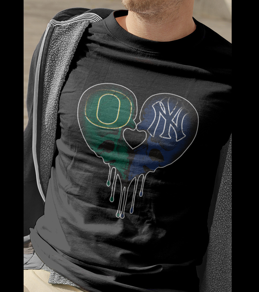 Oregon Ducks Yankees Skull Heart Fusion T-Shirt