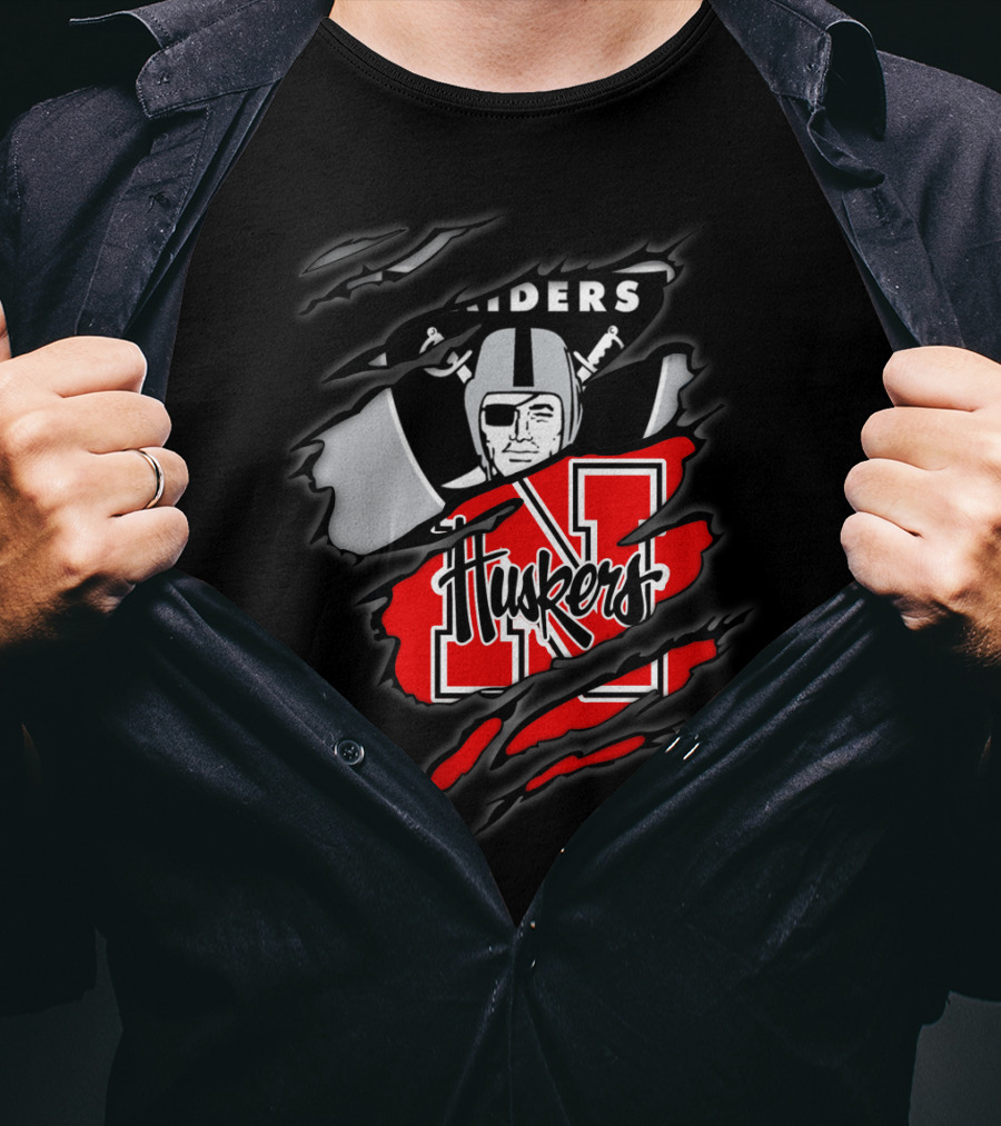 Raiders Huskers Torn Fusion T-Shirt