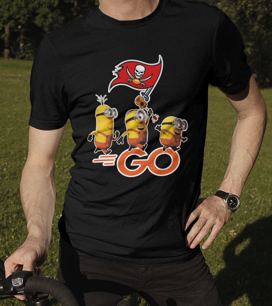 Buccaneers Minions GO Flag Football Skulls T-Shirt