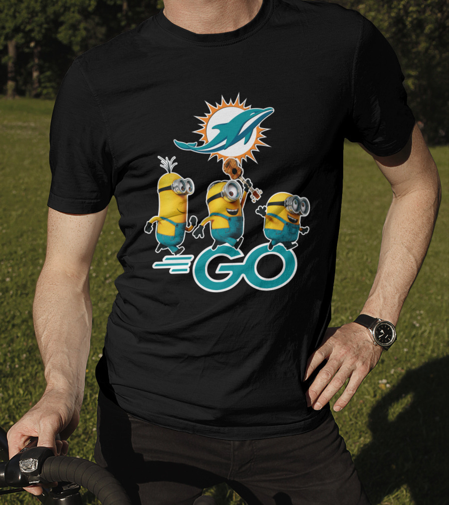 Minions Go Miami Dolphins Football Fun T-Shirt