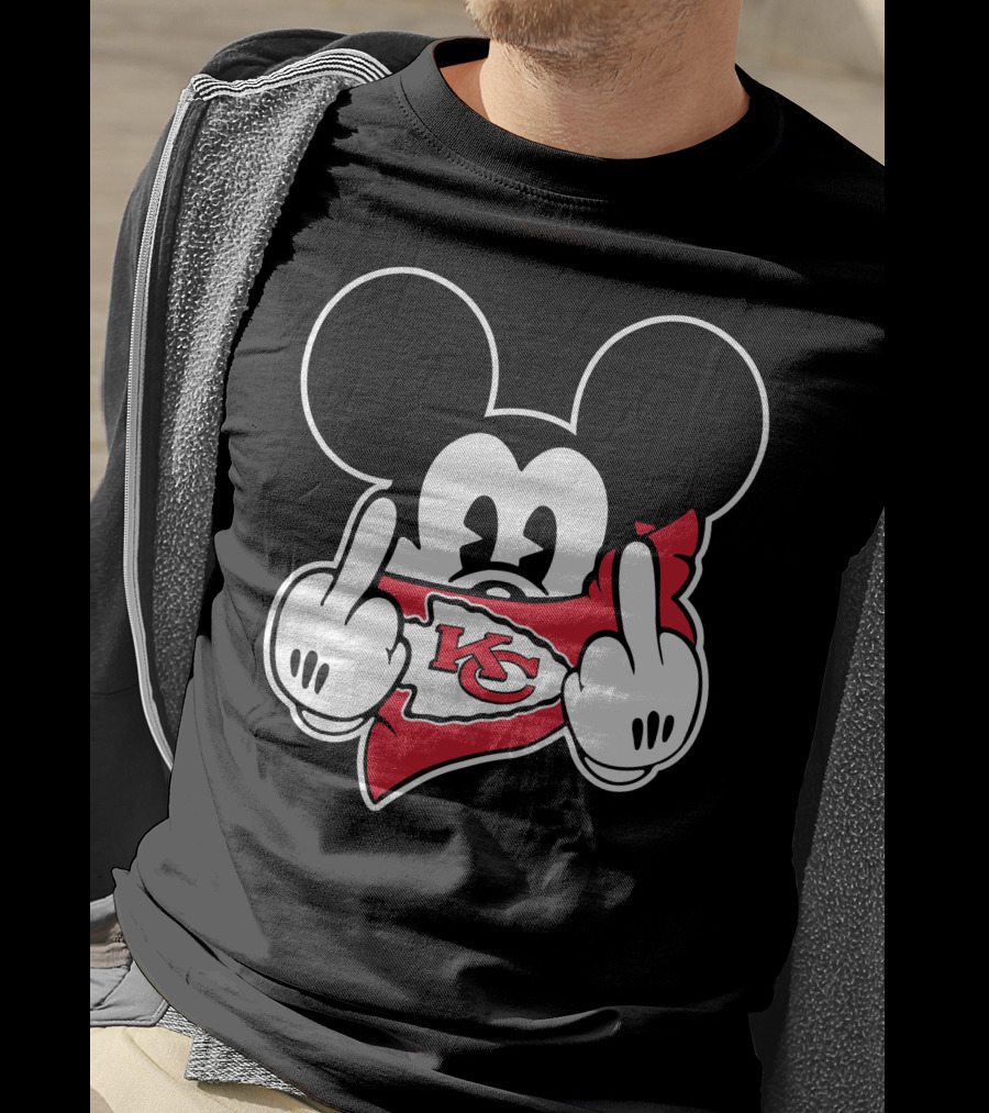 Kansas City Chiefs Mickey Mouse Bandana Gesture T-Shirt