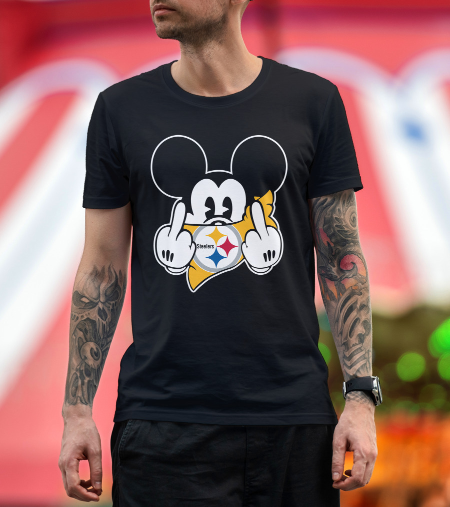 Steelers Logo With Character Giving Middle Finger T-Shirt