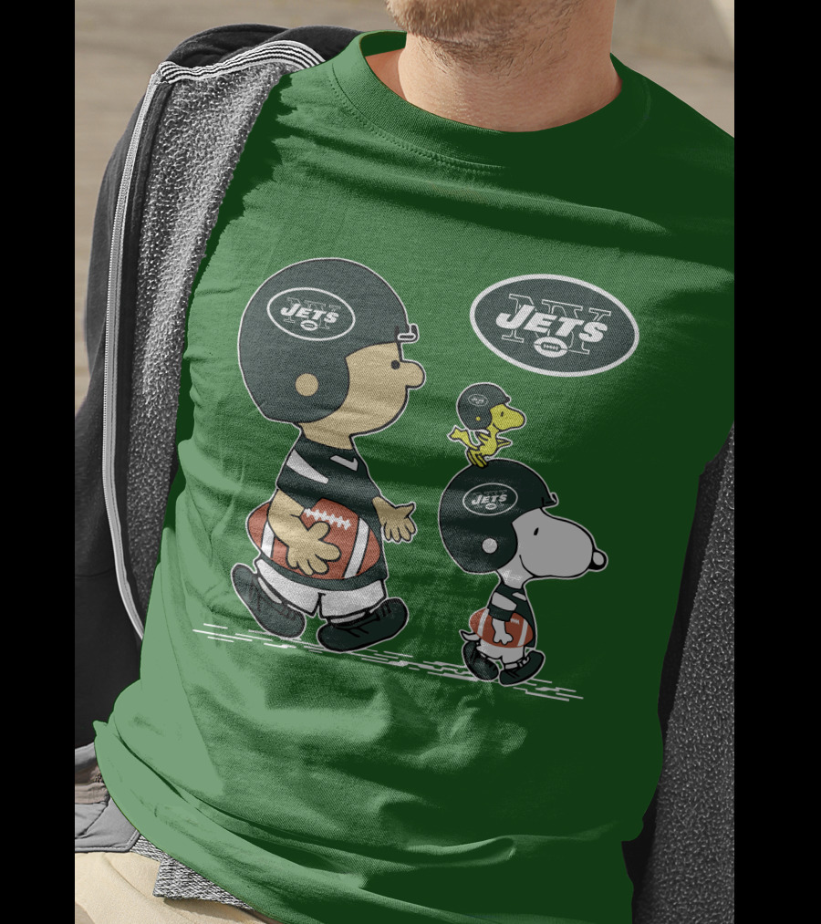 New York Jets Snoopy And Woodstock Football Adventure T-Shirt