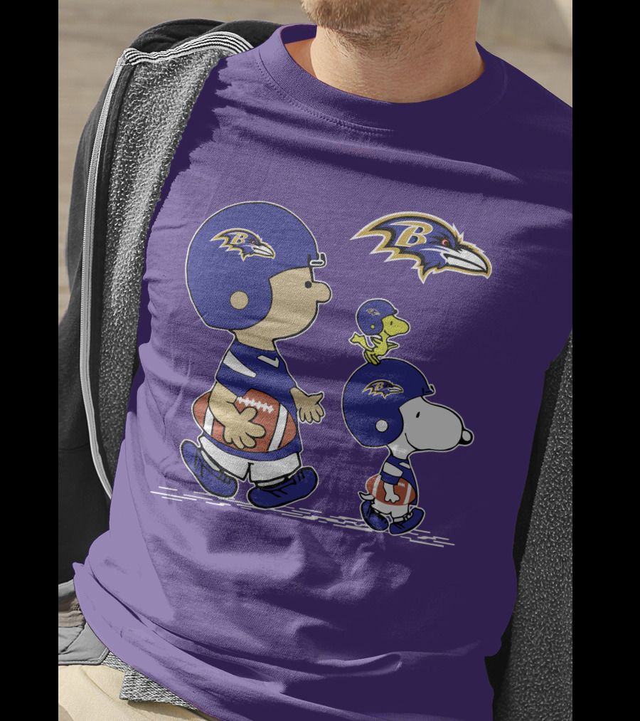 Baltimore Ravens Peanuts Snoopy And Woodstock Football T-Shirt