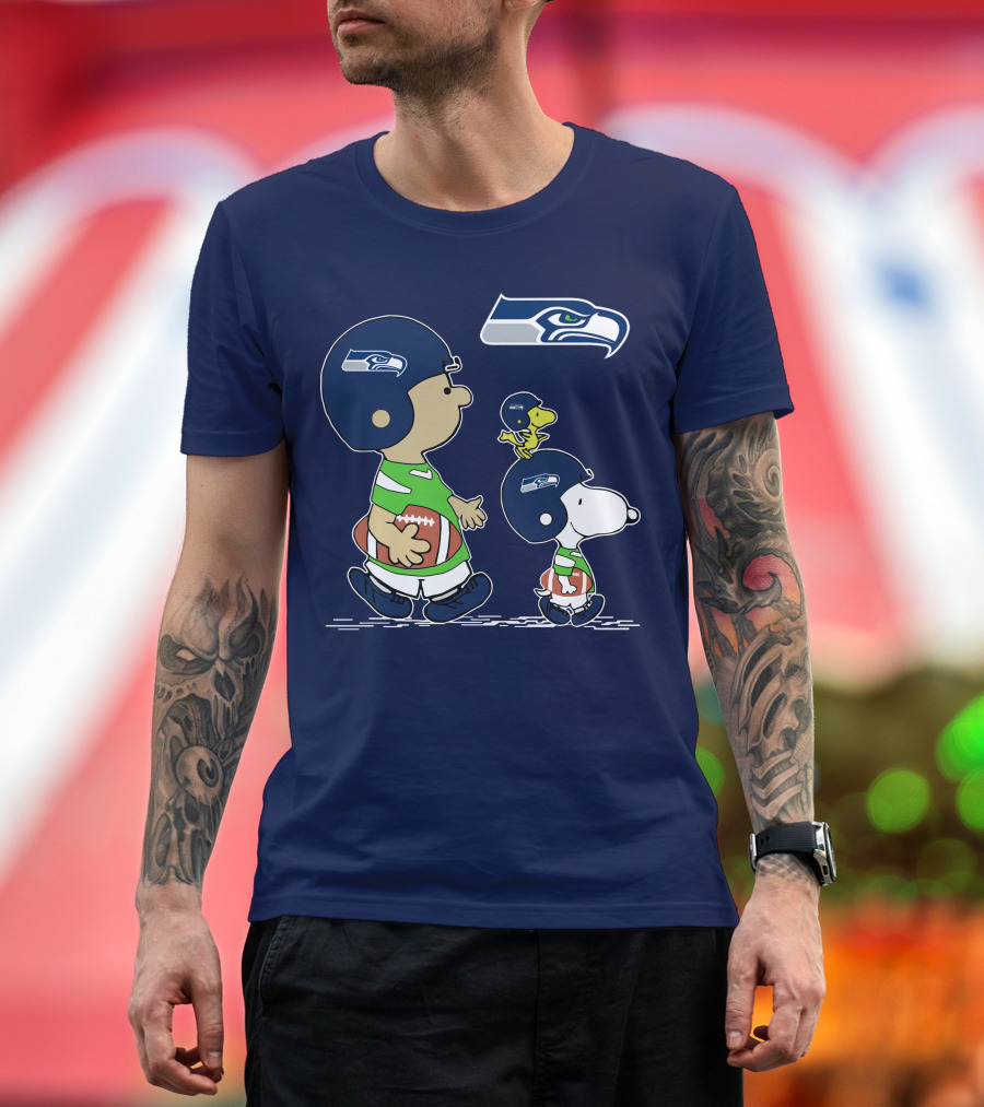 Seahawks Snoopy Football Helmet Friends with Football T-Shirt