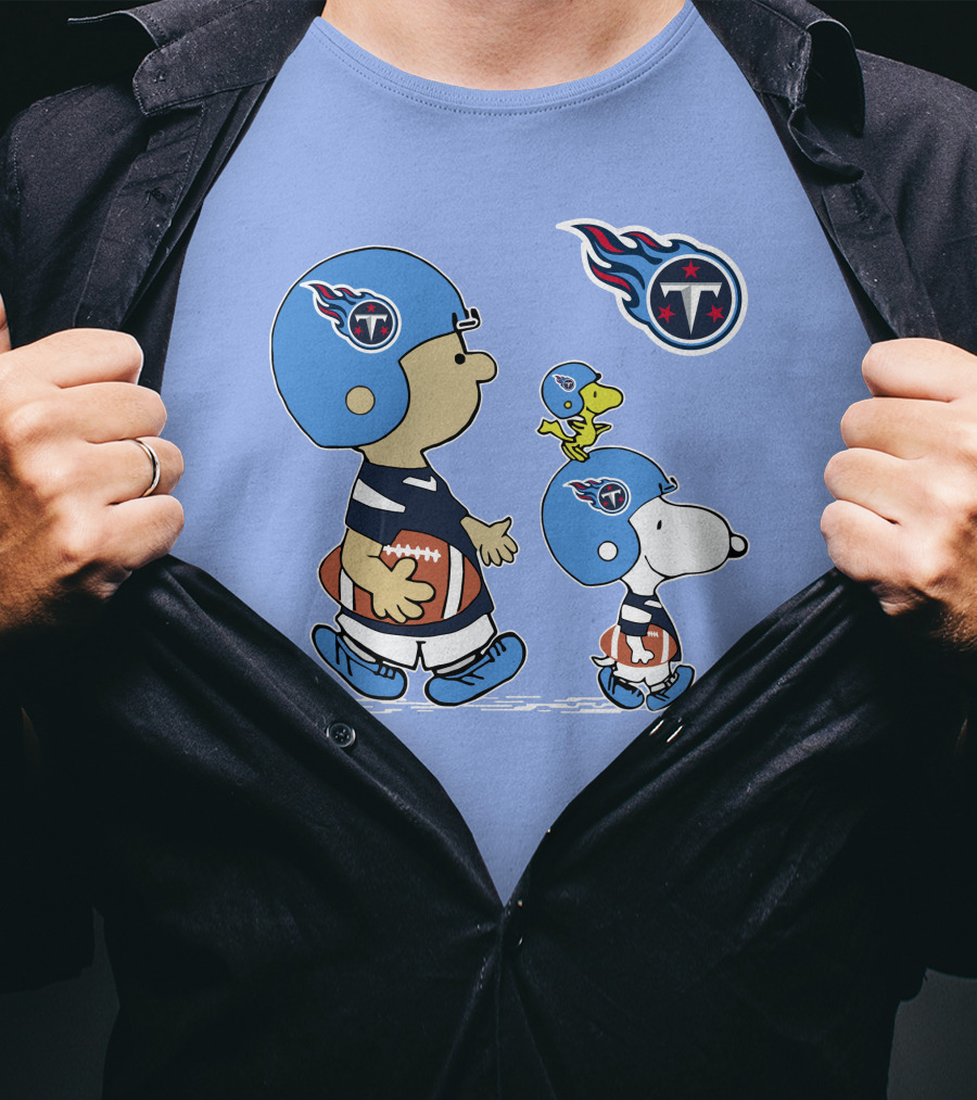 Titans Football Snoopy And Friends Helmet Walk T-Shirt
