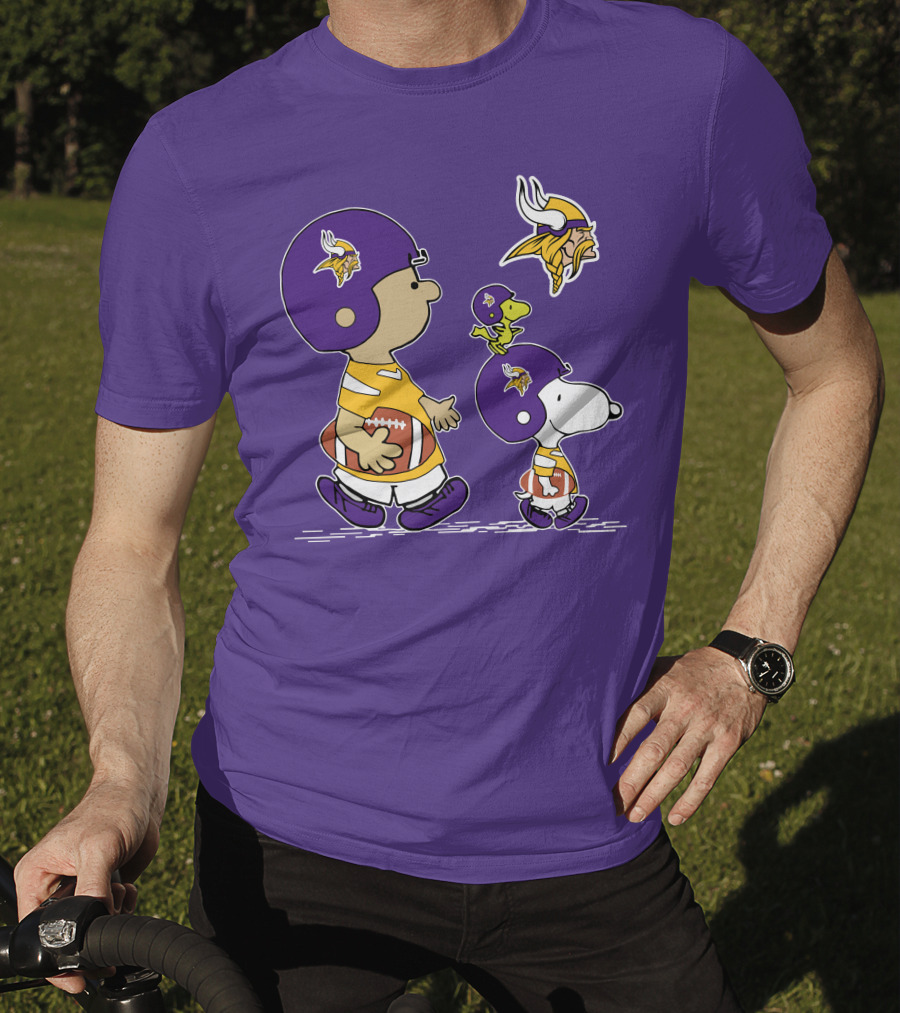 Vikings Snoopy And Woodstock Football Team Fans T-Shirt