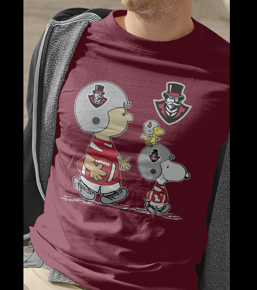 Austin Peay Governor Mascot With Snoopy And Woodstock Football Helmets T-Shirt