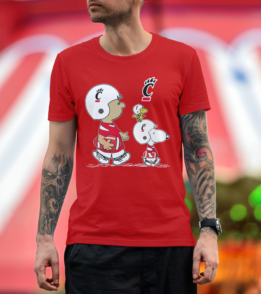 Cincinnati Bearcats Football Snoopy and Woodstock Game Day T-Shirt